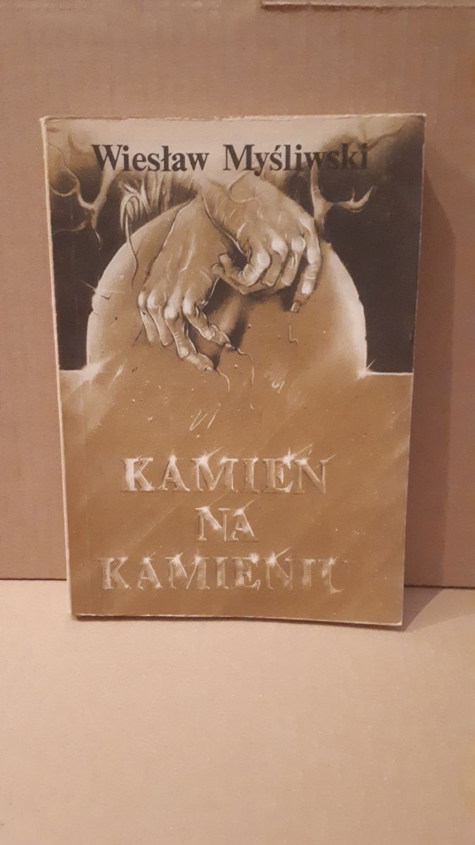 kamien na kamieniu