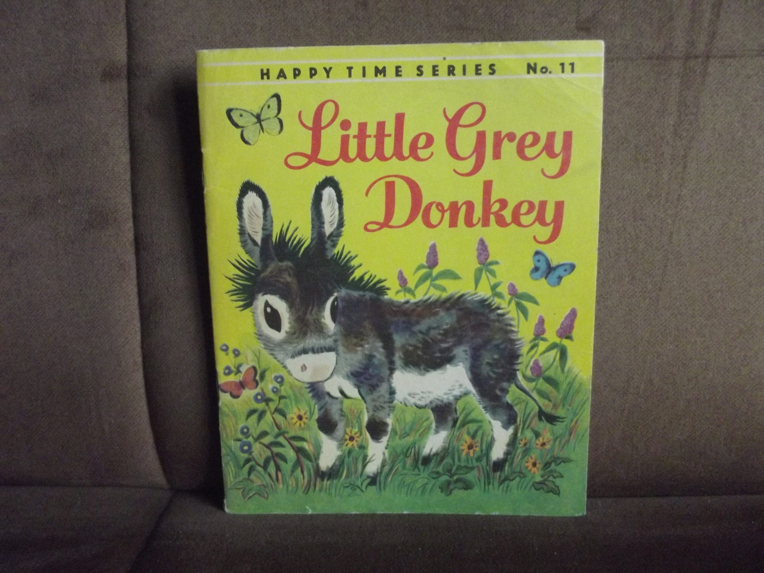 little grey donkey lunt