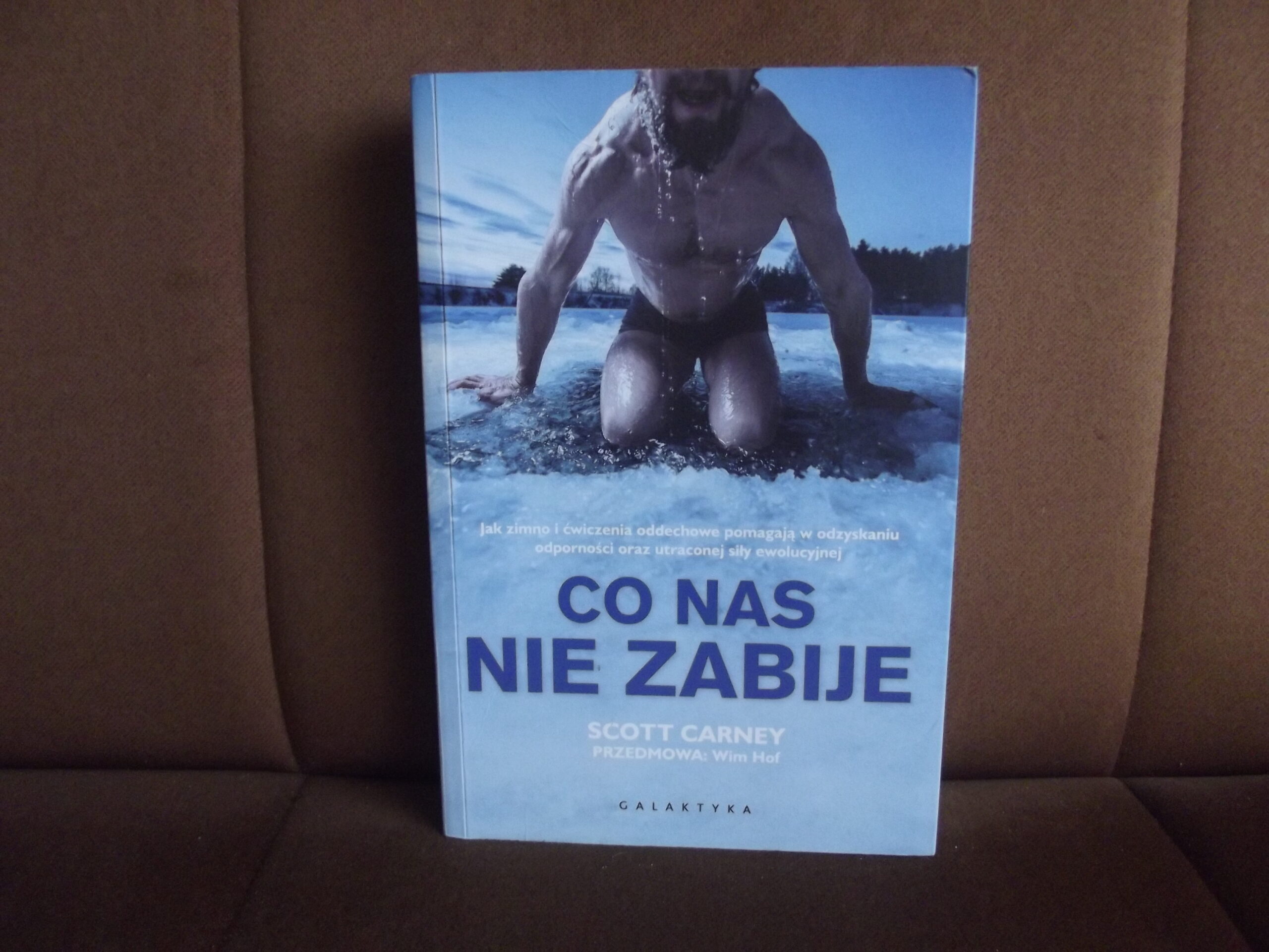 co nas nie zabije carney