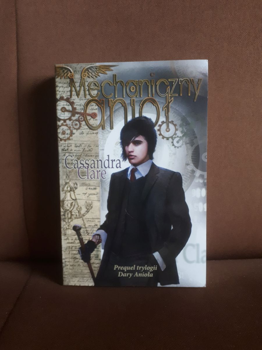 mechaniczny aniol clare