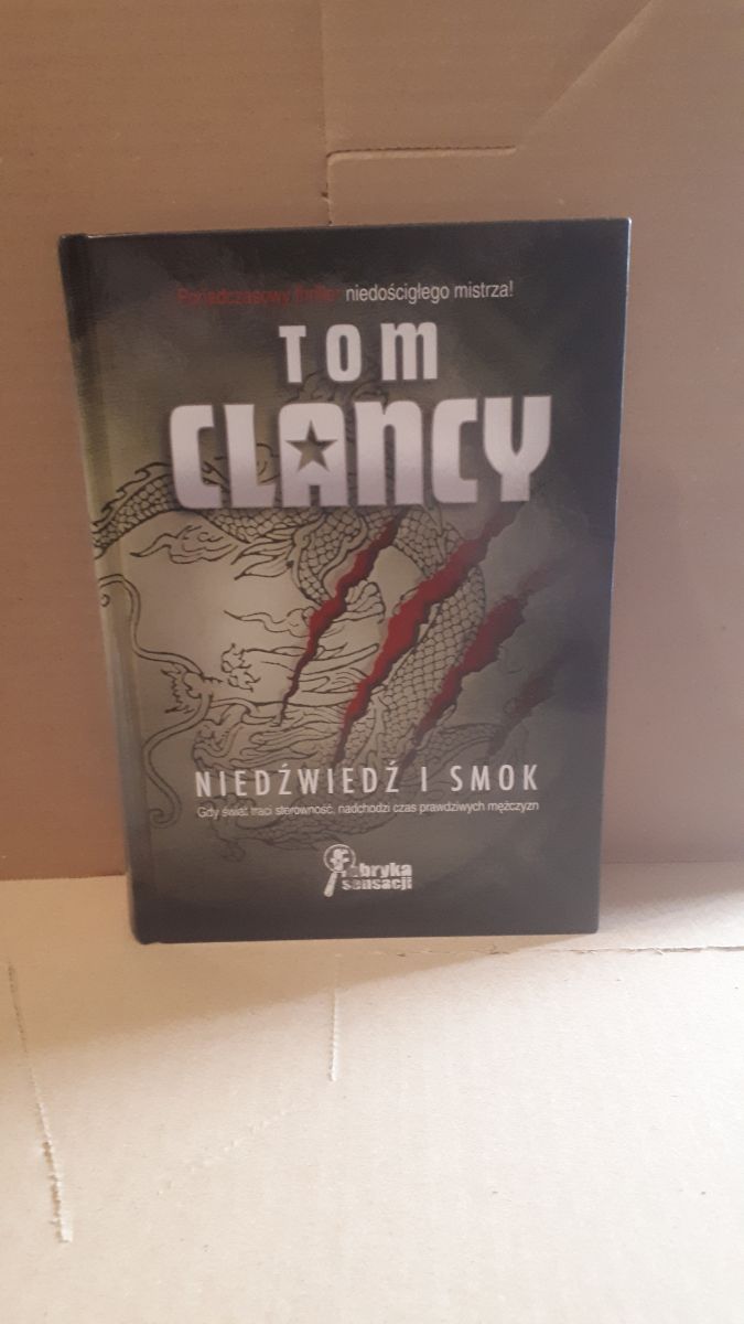 niedzwiedz i smok clancy